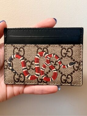 *Rare* Authentic Gucci - Snake Card Holder